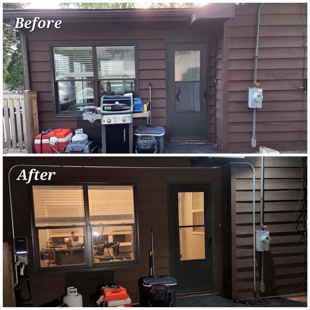 Trusted circuit breaker repair in ,  by Blue Diamond Electric