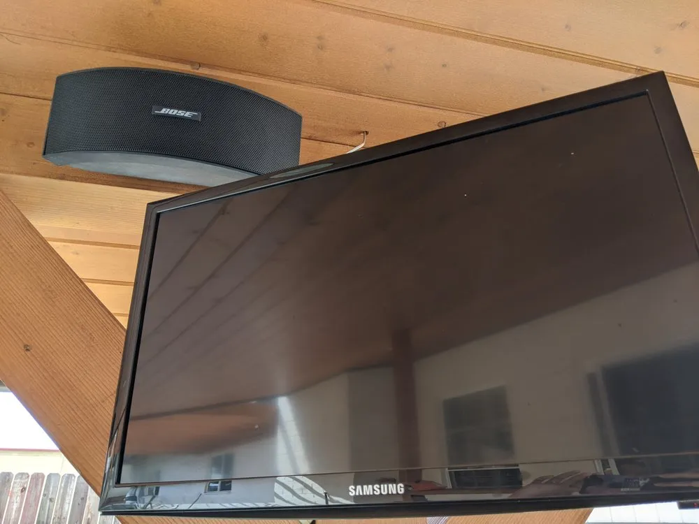 Slide of Blue House Electric