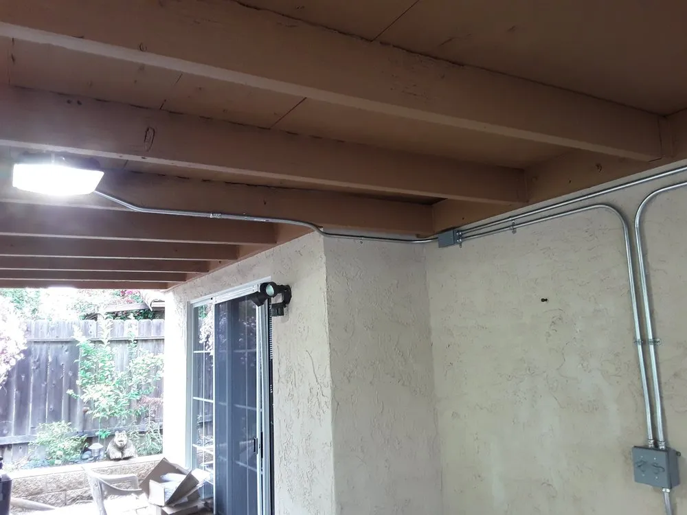 Slide of Blue House Electric