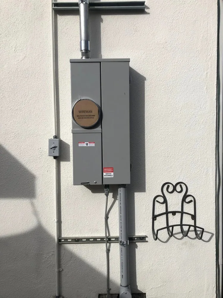 Slide of Blue Island Electrical Contractors