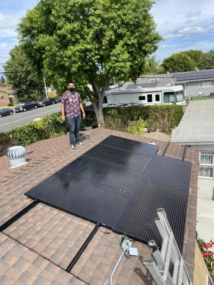 Slide of Blue Light Dynamics