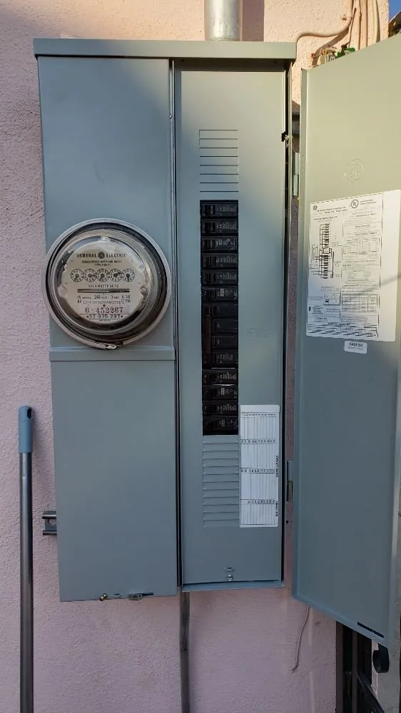 Slide of Blue Light Dynamics