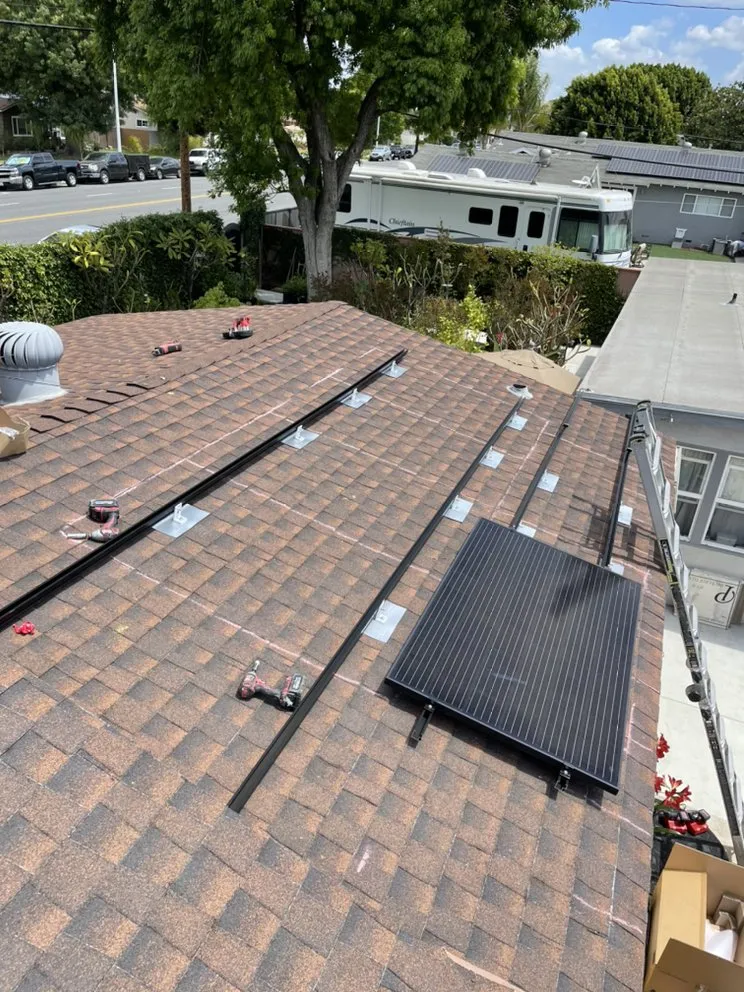 Slide of Blue Light Dynamics