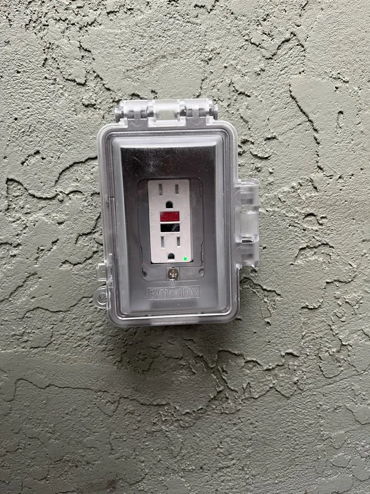 Slide of Blue Line Electric