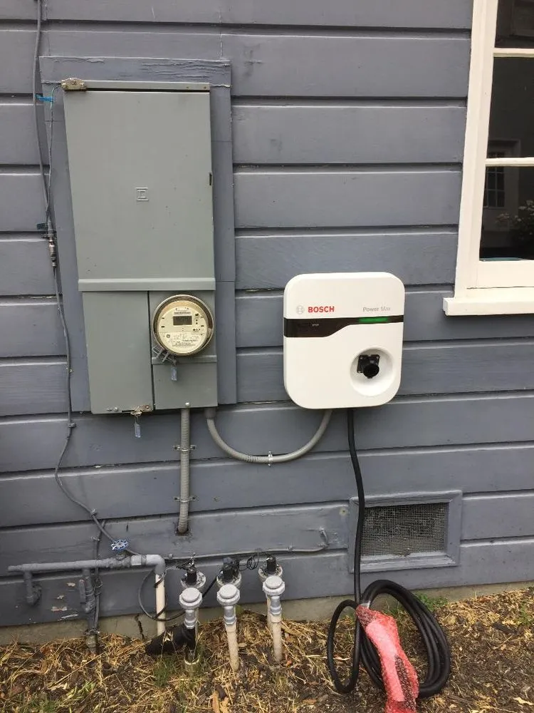 Slide of Blue Line Electric