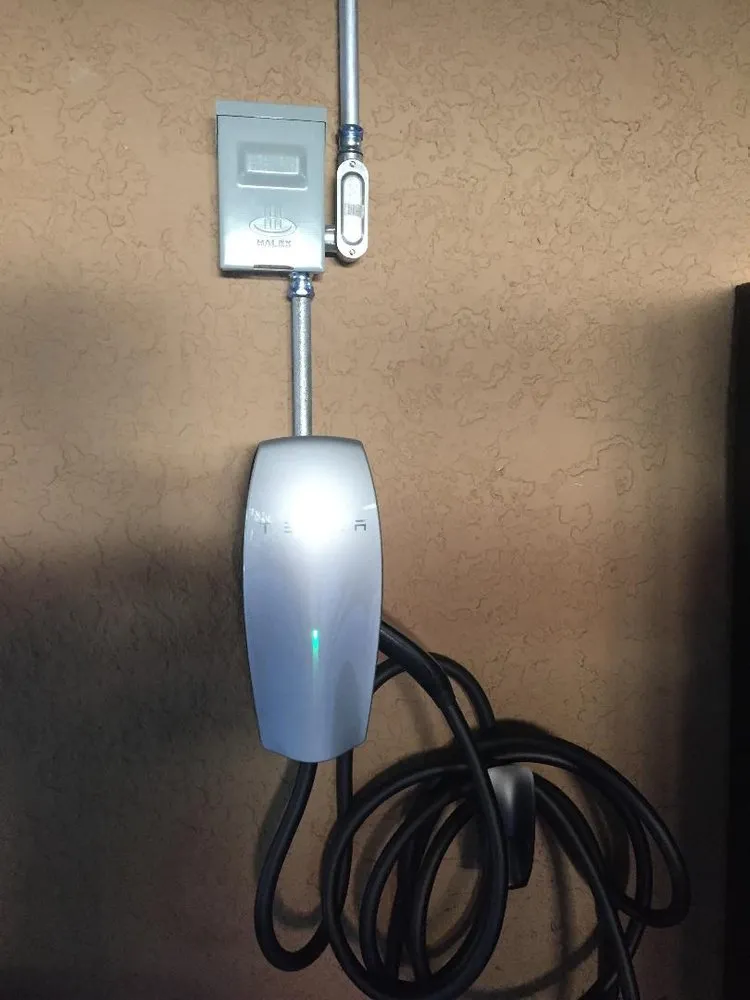 Affordable panel upgrade experts serving ,  - Blue Line Electric