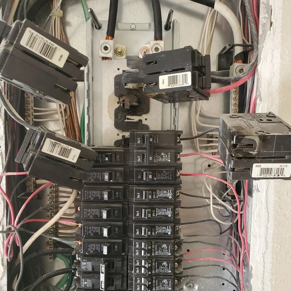 Slide of Blue Moon Electrical