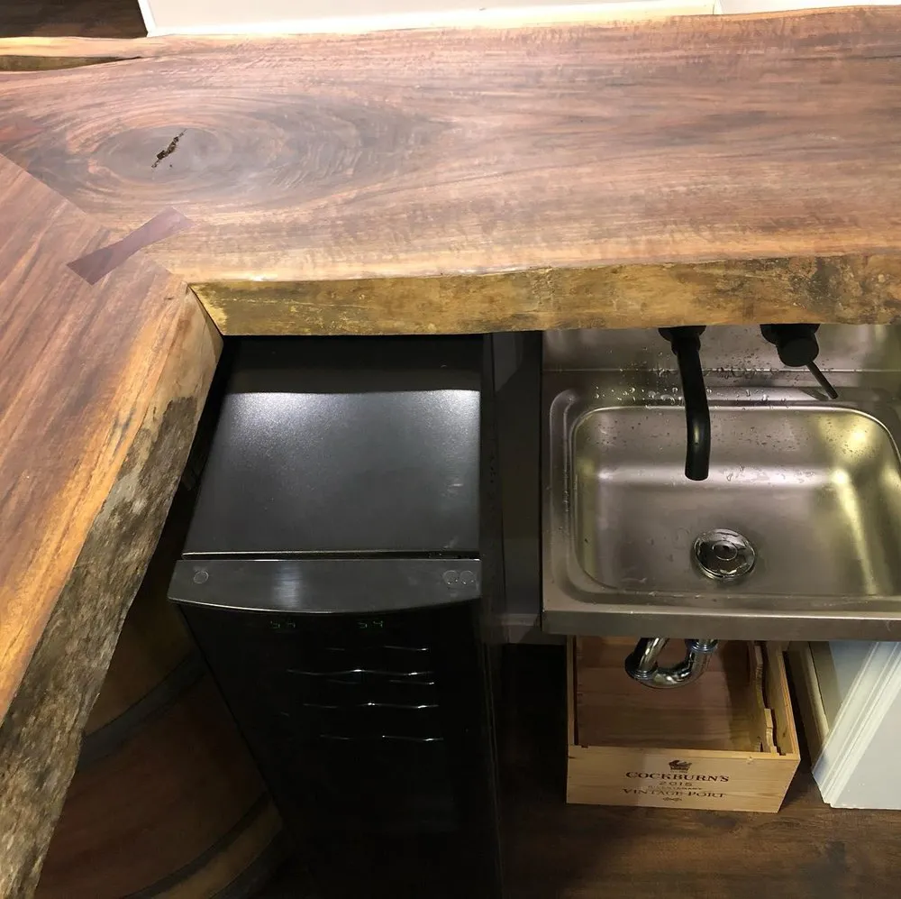 Slide of Blue Mountain Bathrooms