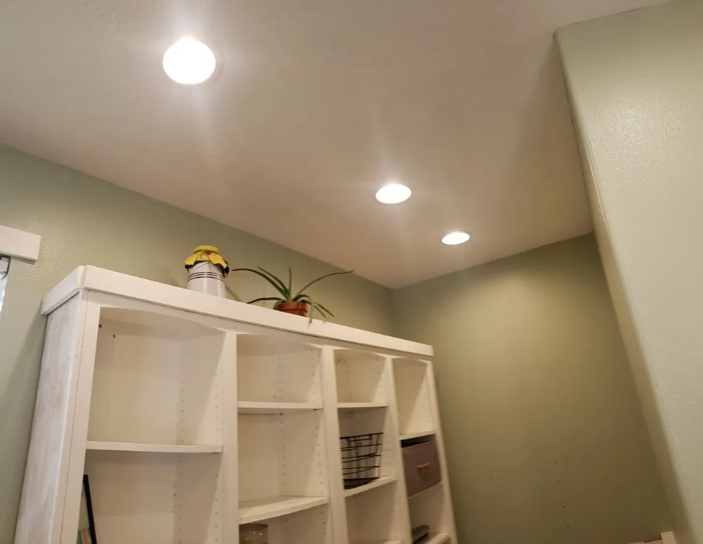 Slide of Blue Mountain Electric