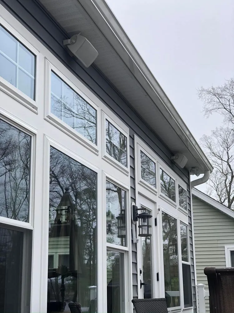 Affordable electrician providing panel upgrade in , 