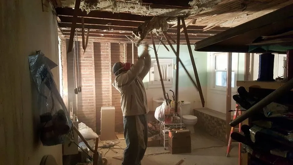 Emergency electrician providing outlet and switch repair in Ellinwood, KS - Blue Star Contracting