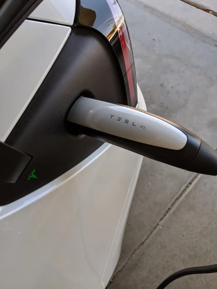 Professional outlet and switch repair experts serving , - Blue State Electric