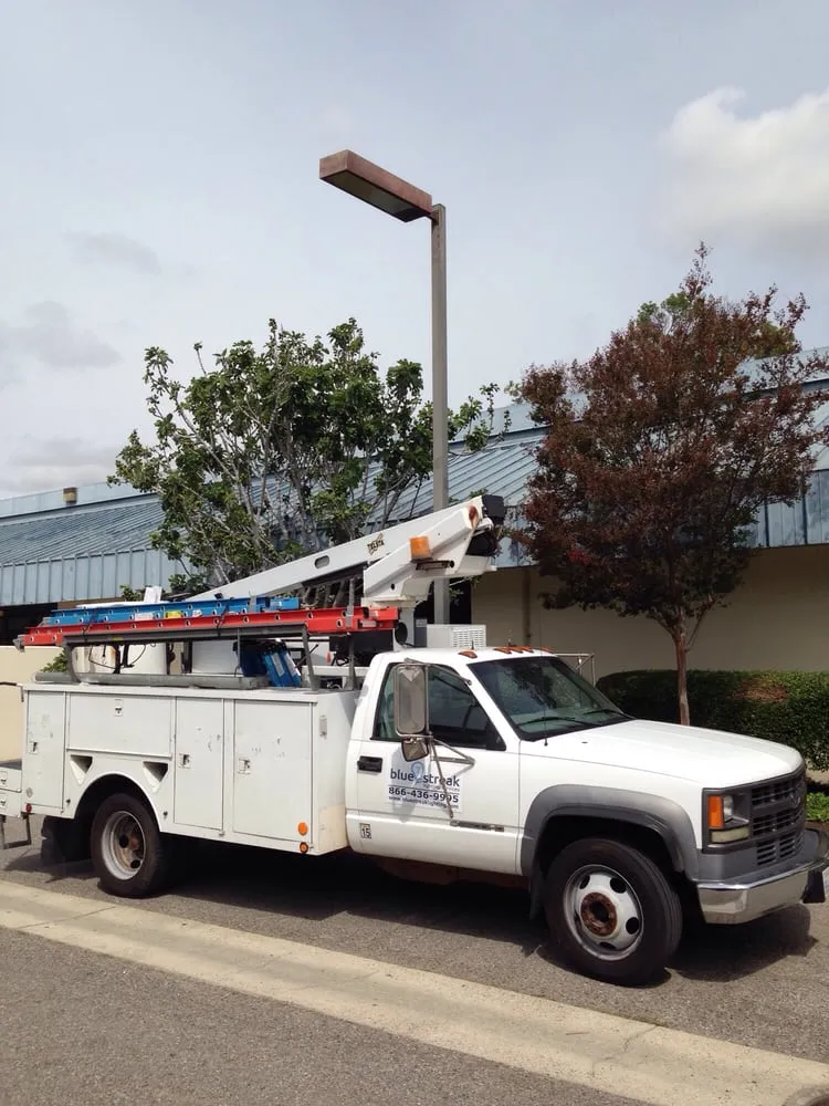 Slide of Blue Streak Lighting & Electric