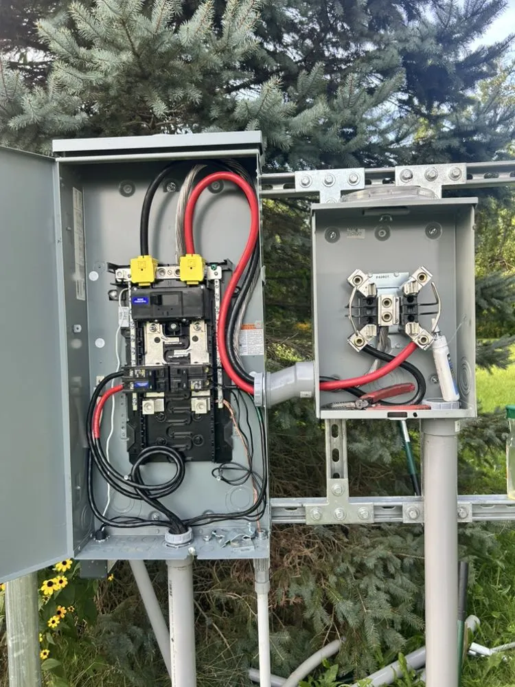 Slide of Blue Water Electrical Contracting