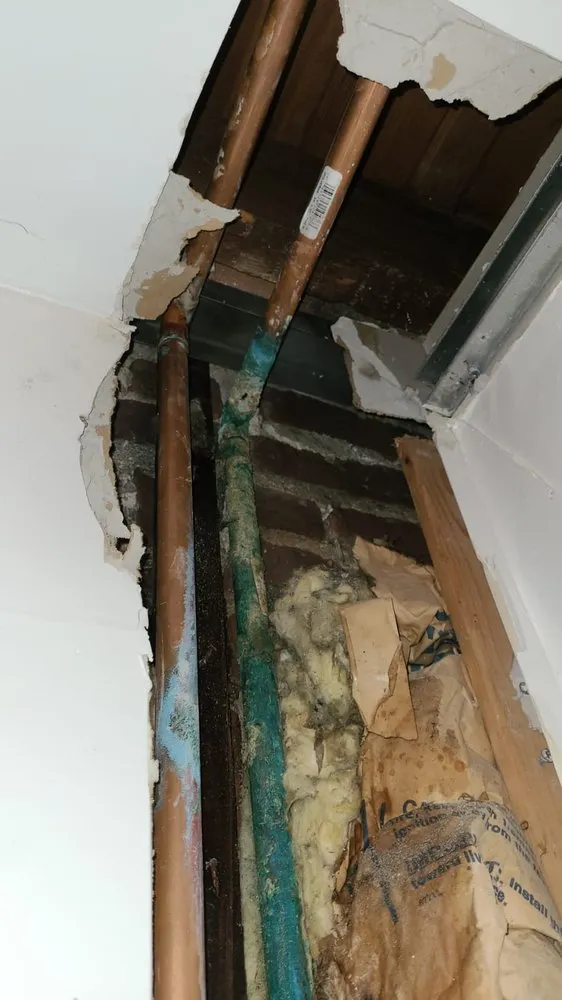 Slide of Blue Wave Home Renovation