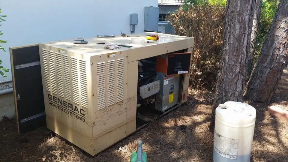 Trusted electrician providing emergency electrical service in , 