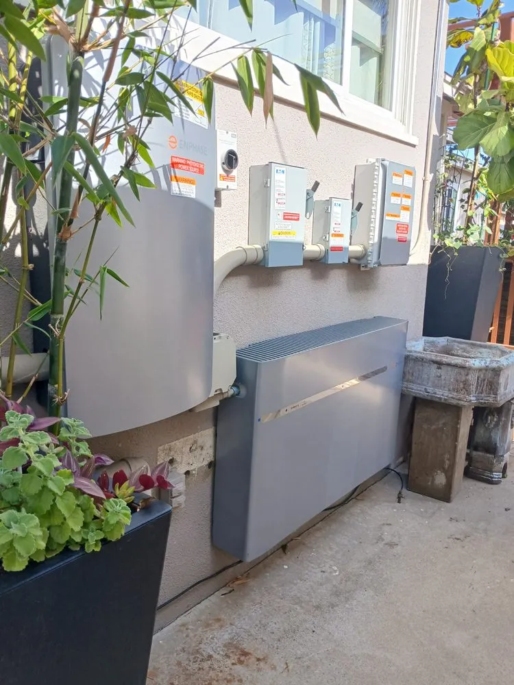 Slide of Bluewest Electric