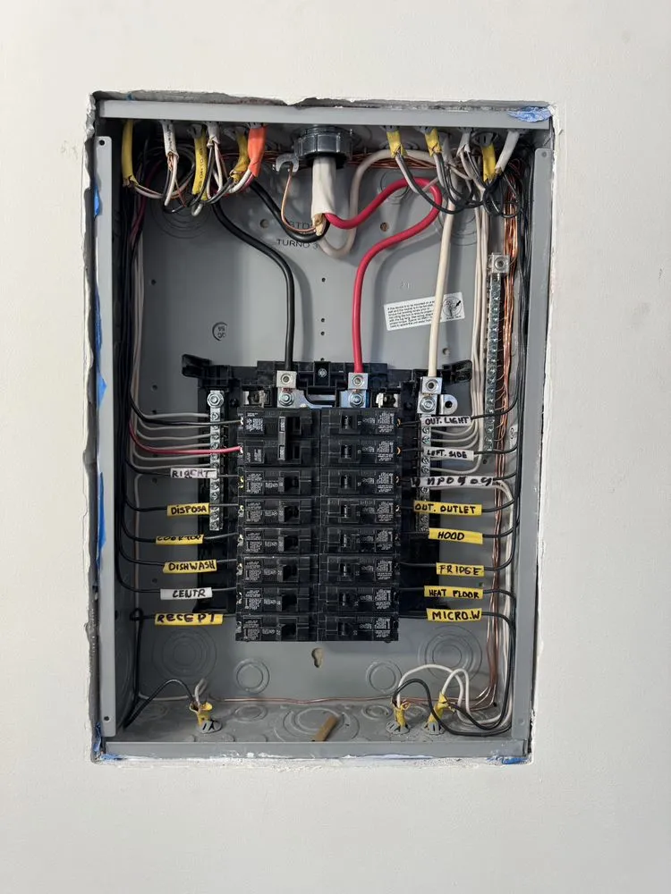 Slide of B&M Construction