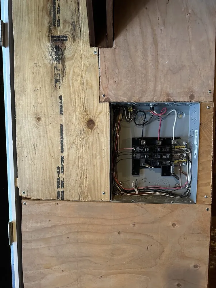 Professional electrician providing outlet and switch repair in , 