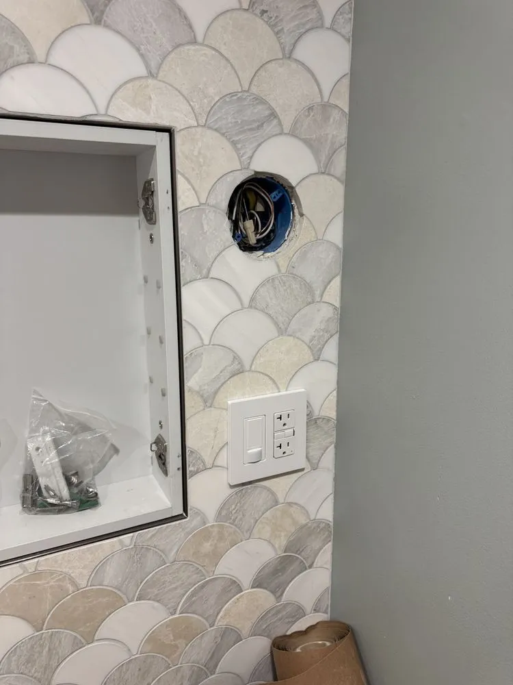 Slide of B&M Construction