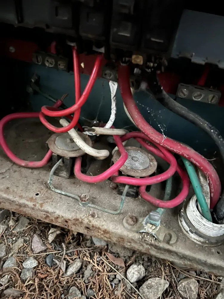 Slide of B&M Electrical Services