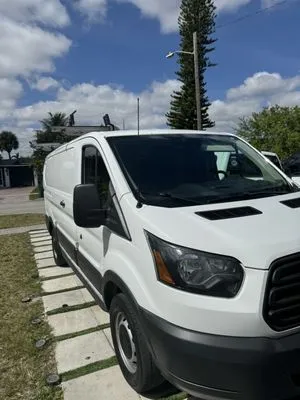 Bm power and construction Logo