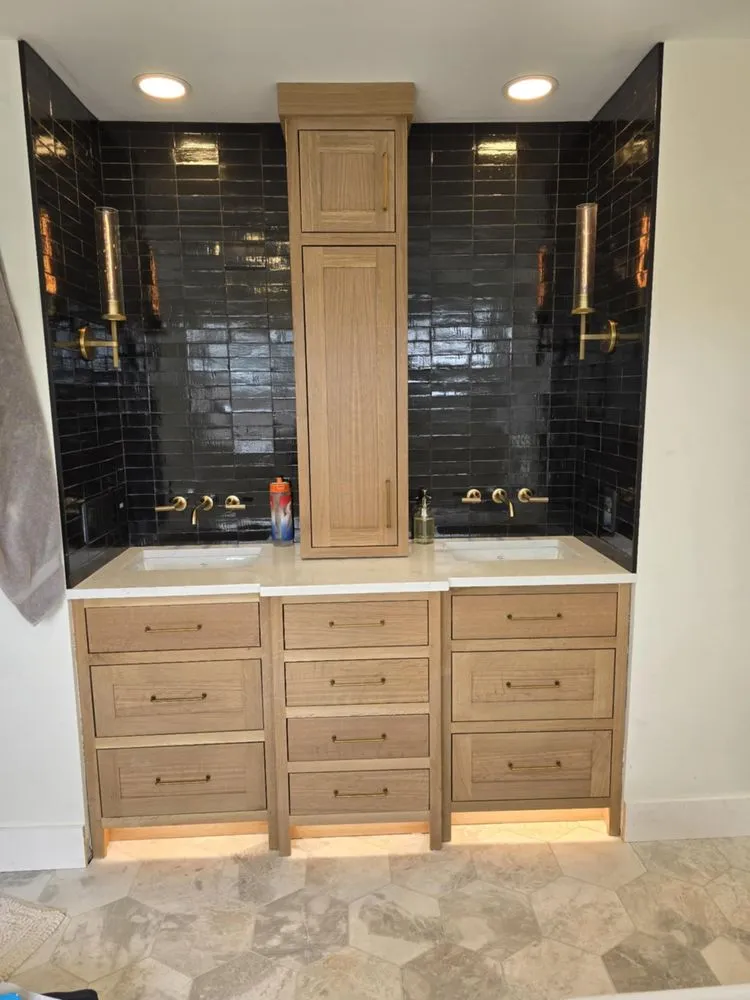 Slide of Bmd Electric