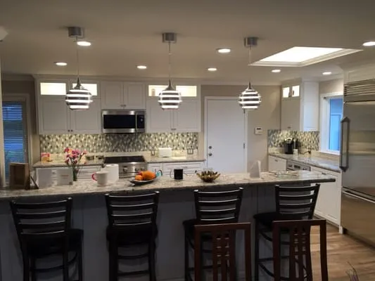 Bob Alvord Electric Logo