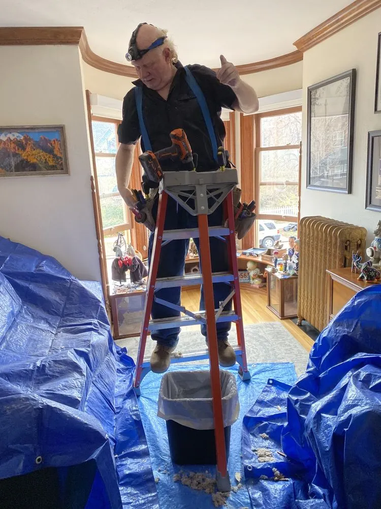 Slide of Bob the Electrician