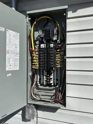 Bob the Electrician Logo