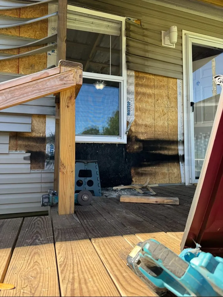 Slide of Bobby Joes Honey Do