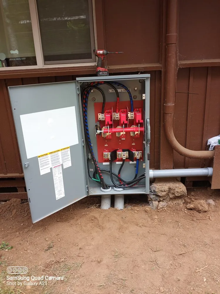 Slide of Bobek Power Solutions