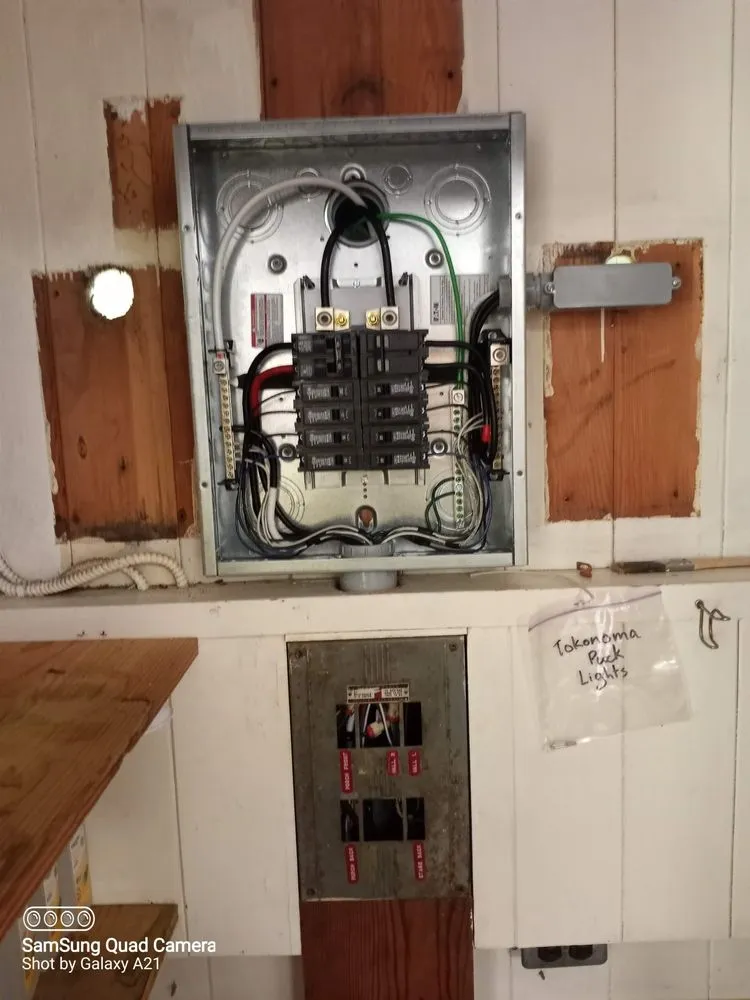 Slide of Bobek Power Solutions