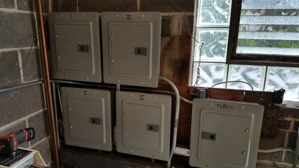 Slide of Bobo Electric