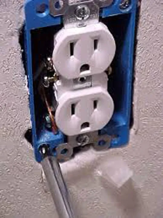 Slide of Bob’s Electric of St. Charles