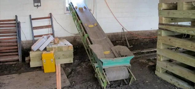 Slide of Bob’s Electric of St. Charles