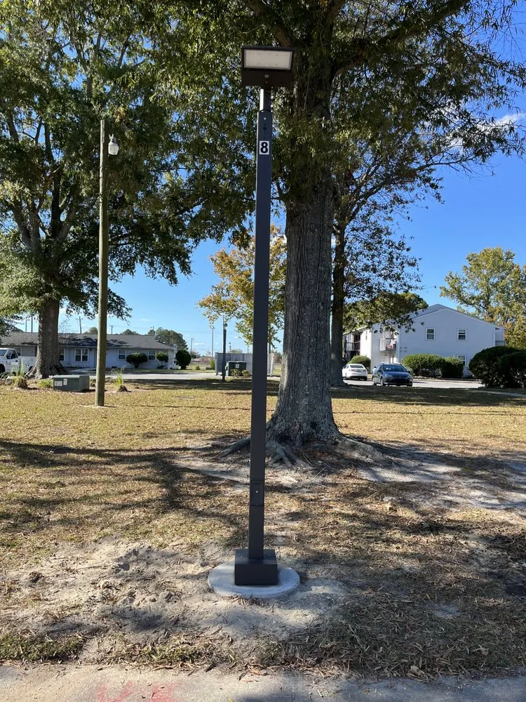 Slide of Bobwires Electrical Contracting