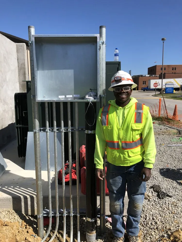 Slide of Bobwires Electrical Contracting