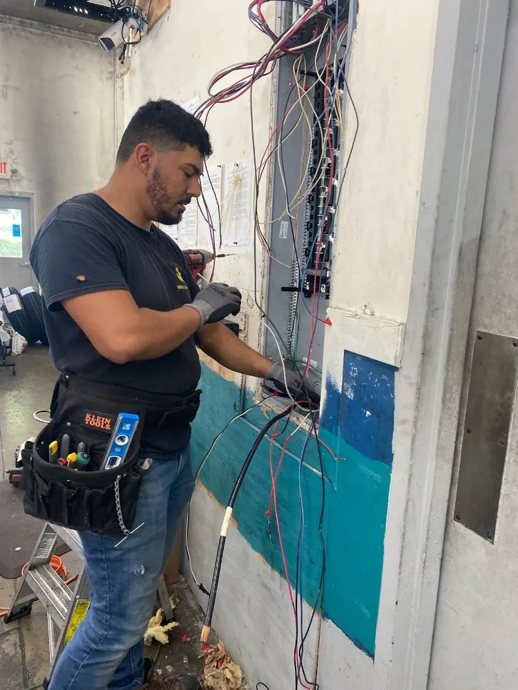 Slide of Boca Generator