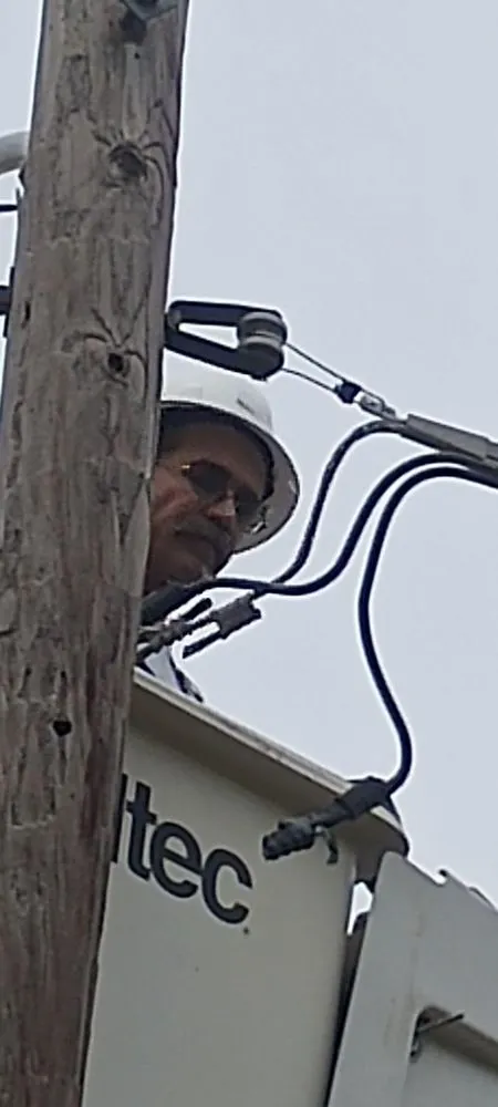 Professional emergency electrical service experts serving ,  - Boe's Residential & Commercial Services