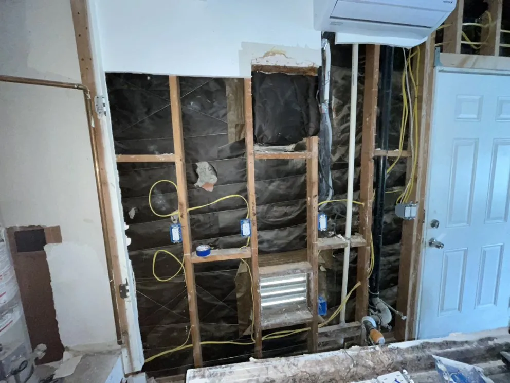 Slide of Bogg Services