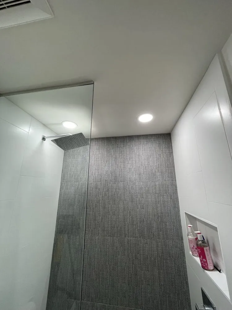 Slide of Bogg Services