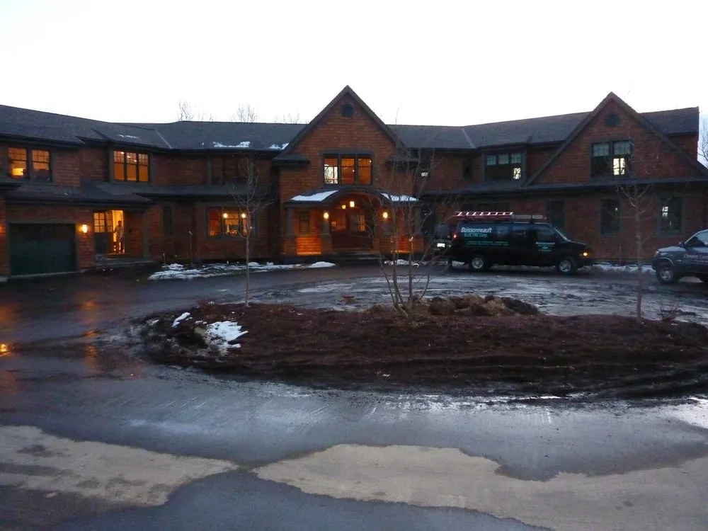 Slide of Boissonneault Electric Corp