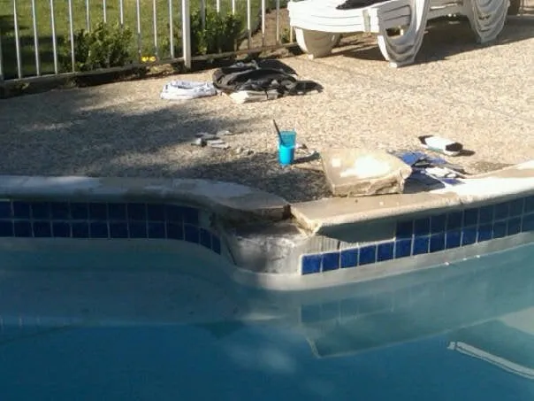 Licensed electrician providing outlet and switch repair in , 