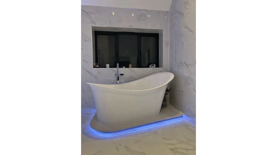 Slide of Bolt Blitz Electric