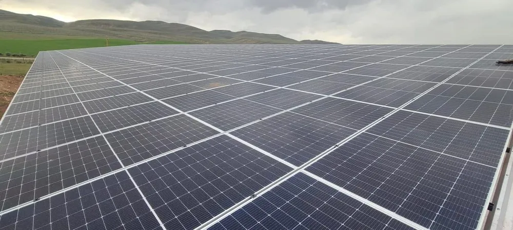 Slide of Bolt Lighting and Electric