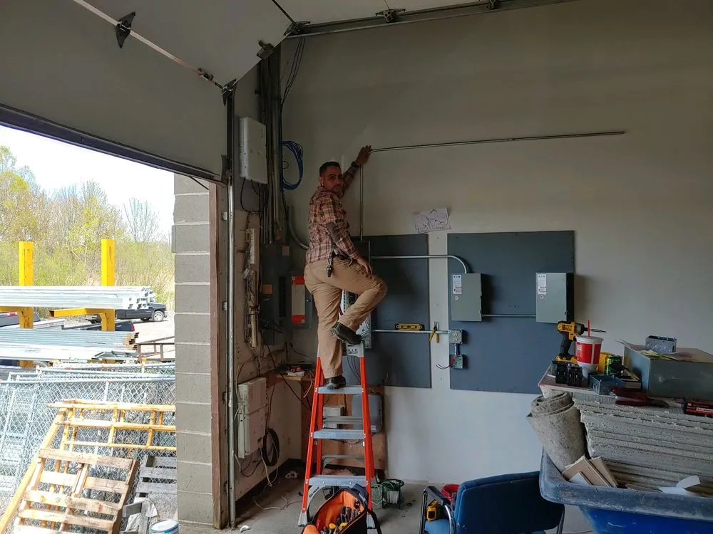 Slide of Bonacci Electric