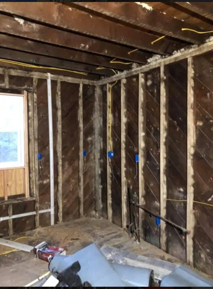 Slide of Boniela Electrical