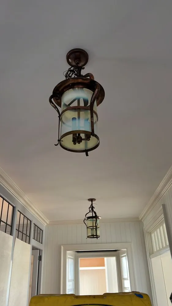 Slide of Bonilla Electric