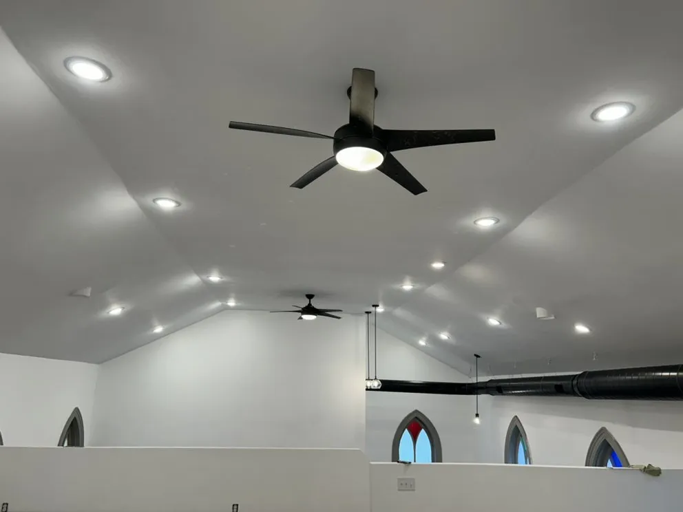 Slide of Boone Contracting